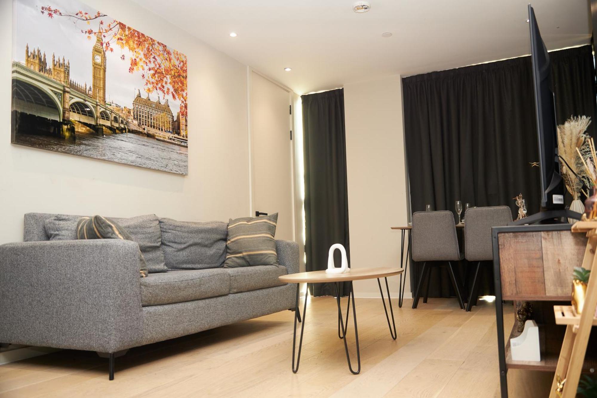 Central Manchester Luxury 2 Bed Apartment With Balcony Bagian luar foto